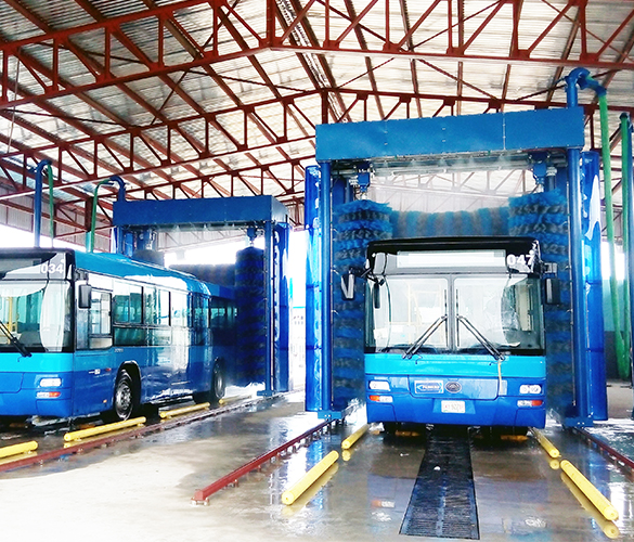 風光往復式巴士洗車機（CB-730）